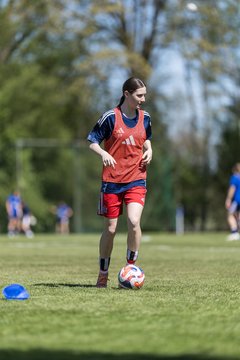 Bild 44 - wBJ Hamburger SV - Hertha BSC : Ergebnis: 5:2